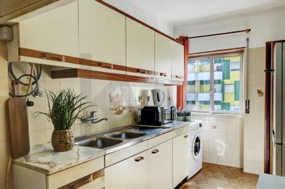 Apartamento T2 para Venda em Rio de Mouro