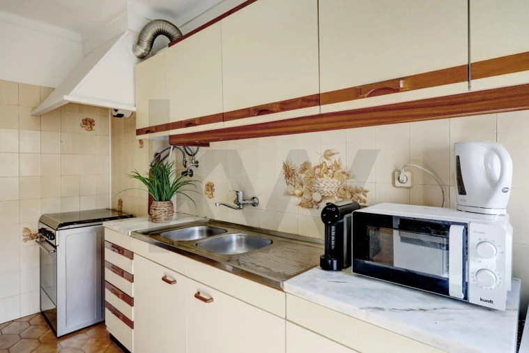 Apartamento T2 para Venda em Rio de Mouro Foto 19