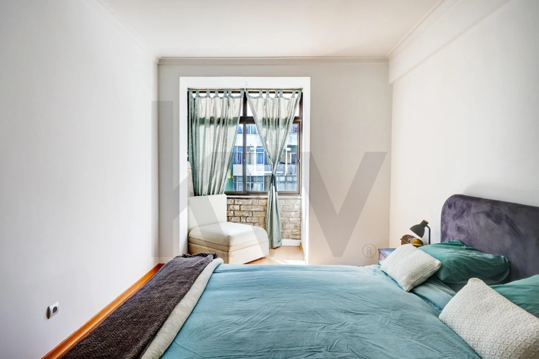 Apartamento T2 para Venda em Rio de Mouro Foto 26