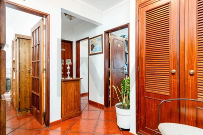 Apartamento T2 para Venda em Baixa da Banheira e Vale da Amoreira