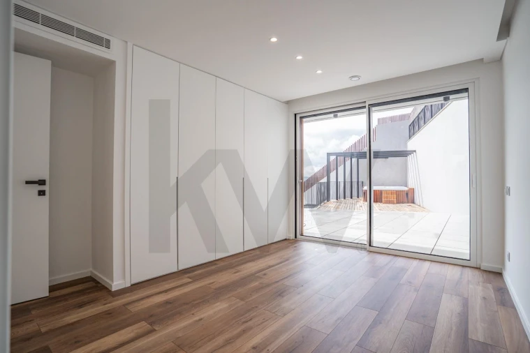 Apartamento T3 para Venda em São Martinho do Porto Foto 12