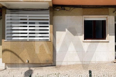 Apartamento T1 para Arrendamento em Algés, Linda-A-Velha e Cruz Quebrada-Dafundo