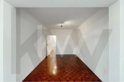 Apartamento T1 para Arrendamento em Algés, Linda-A-Velha e Cruz Quebrada-Dafundo