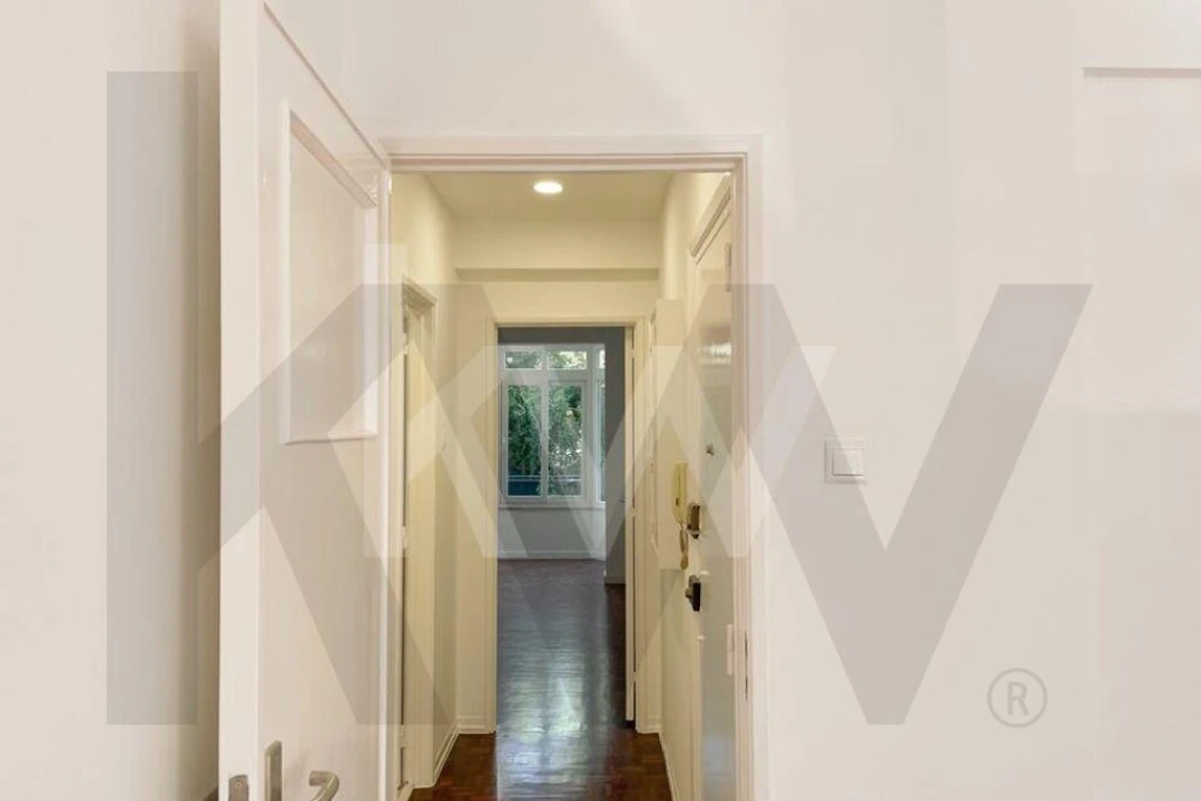 Apartamento T1 para Arrendamento em Algés, Linda-A-Velha e Cruz Quebrada-Dafundo Foto 28