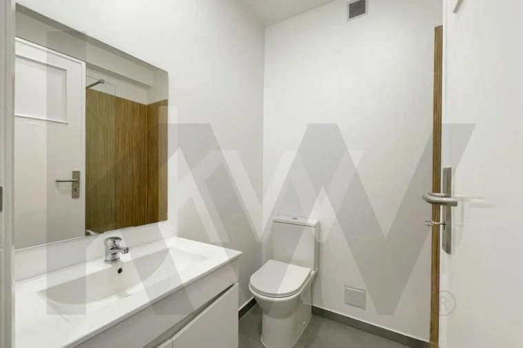 Apartamento T1 para Arrendamento em Algés, Linda-A-Velha e Cruz Quebrada-Dafundo Foto 11