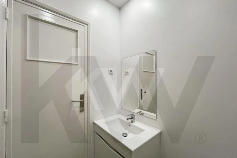 Apartamento T1 para Arrendamento em Algés, Linda-A-Velha e Cruz Quebrada-Dafundo Foto 14