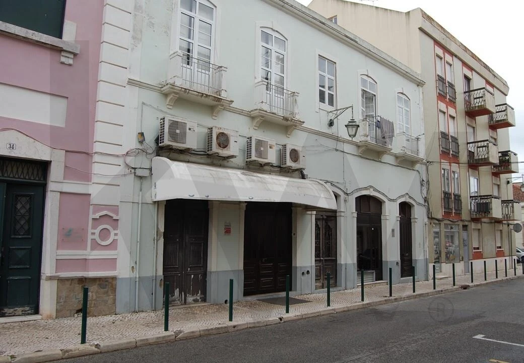 Prédio para Venda em Vila Franca de Xira Foto 1