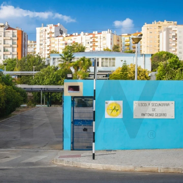 Apartamento T1 para Venda em Almada, Cova da Piedade, Pragal e Cacilhas Foto 20