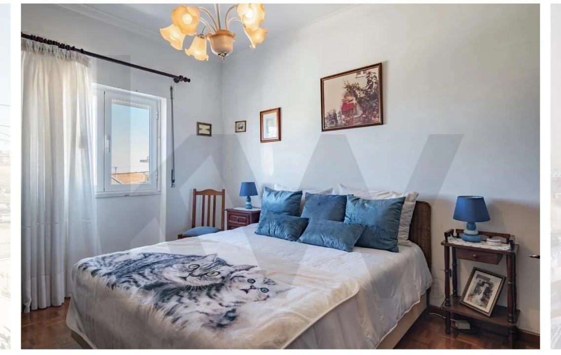 Moradia T4 para Venda em Charneca de Caparica e Sobreda Foto 12