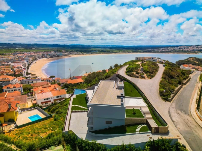Apartamento T3 para Venda em São Martinho do Porto Foto 12