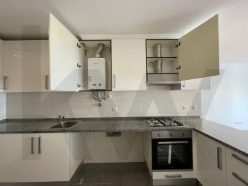 Apartamento T2 para Arrendamento em Belém