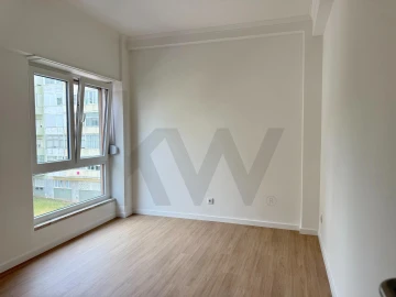 Apartamento T2 para Arrendamento em Belém