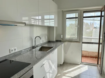 Apartamento T2 para Arrendamento em Belém