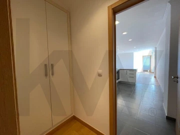 Apartamento T2 para Arrendamento em Belém