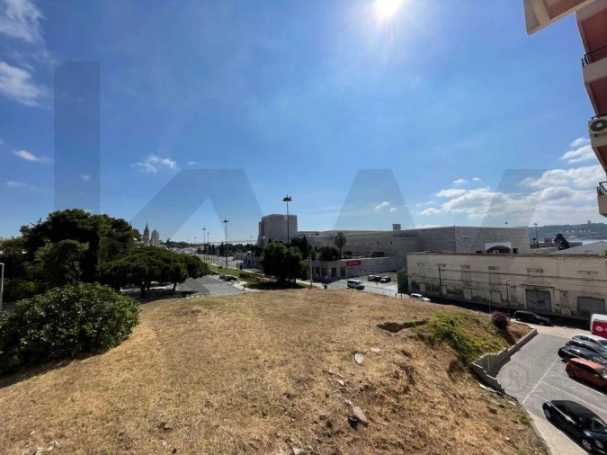 Apartamento T2 para Arrendamento em Belém Foto 23