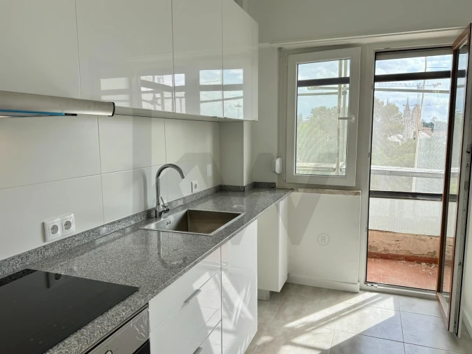 Apartamento T2 para Arrendamento em Belém Foto 26