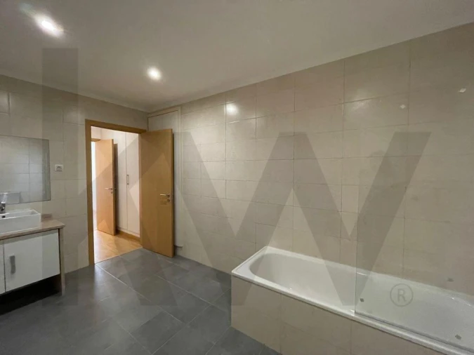 Apartamento T2 para Arrendamento em Belém Foto 7