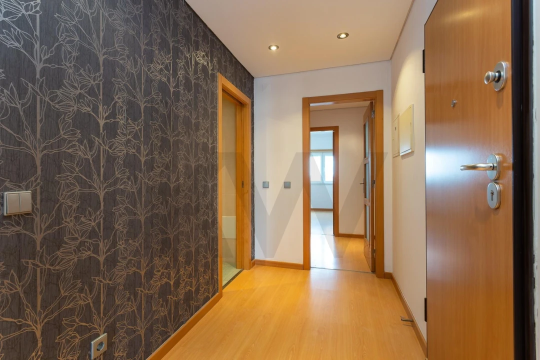 Apartamento T3 para Venda em Corroios Foto 1