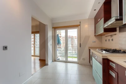 Apartamento T3 para Venda em Corroios