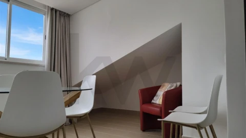 Apartamento T3 para Venda em Albufeira e Olhos de Água