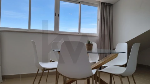 Apartamento T3 para Venda em Albufeira e Olhos de Água