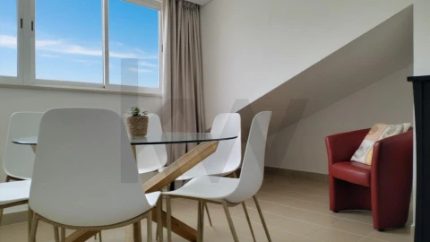 Apartamento T3 para Venda em Albufeira e Olhos de Água