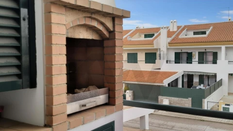 Apartamento T3 para Venda em Albufeira e Olhos de Água