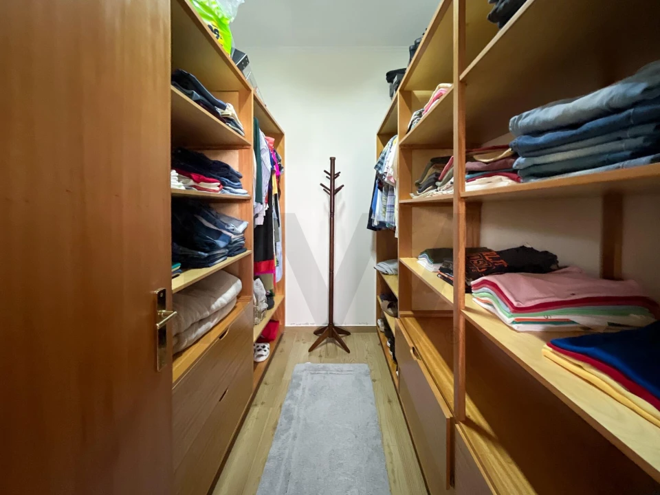 Moradia T3 para Venda em Calheta Foto 8