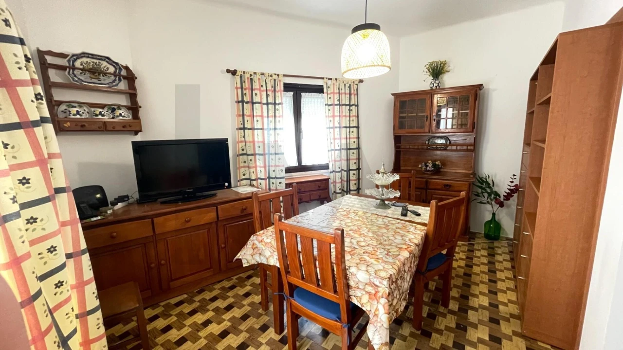 Apartamento T2 para Arrendamento em Ericeira Foto 1