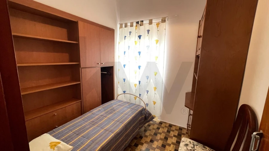 Apartamento T2 para Arrendamento em Ericeira Foto 3
