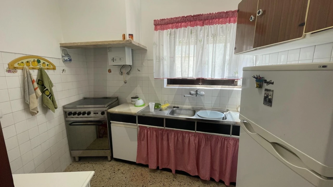Apartamento T2 para Arrendamento em Ericeira Foto 2