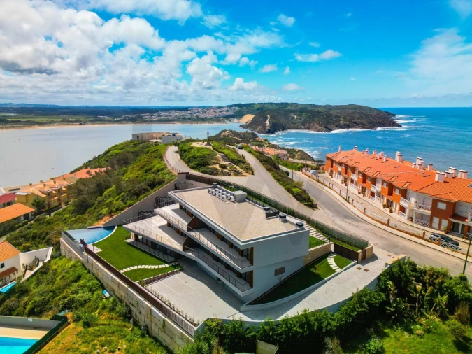 Prédio para Venda em São Martinho do Porto Foto 6