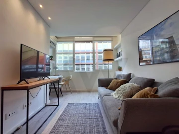 Apartamento T1 para Arrendamento em Arroios