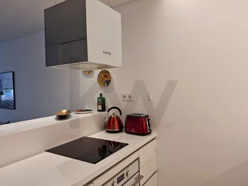 Apartamento T1 para Arrendamento em Arroios