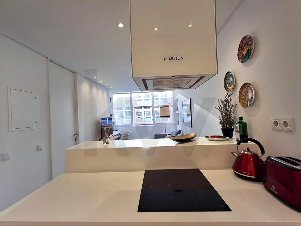 Apartamento T1 para Arrendamento em Arroios Foto 2