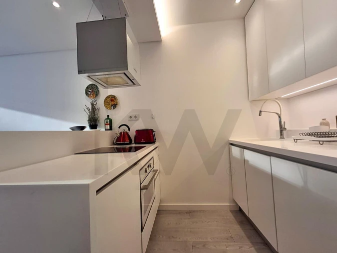 Apartamento T1 para Arrendamento em Arroios Foto 6