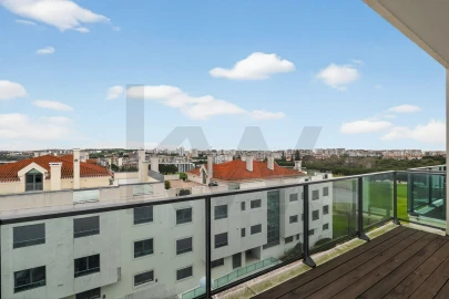 Apartamento T3 para Arrendamento em Lumiar