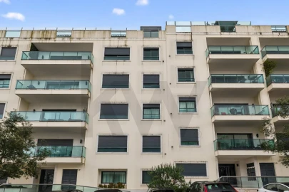 Apartamento T3 para Arrendamento em Lumiar