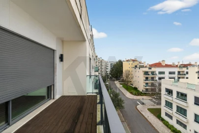 Apartamento T3 para Arrendamento em Lumiar