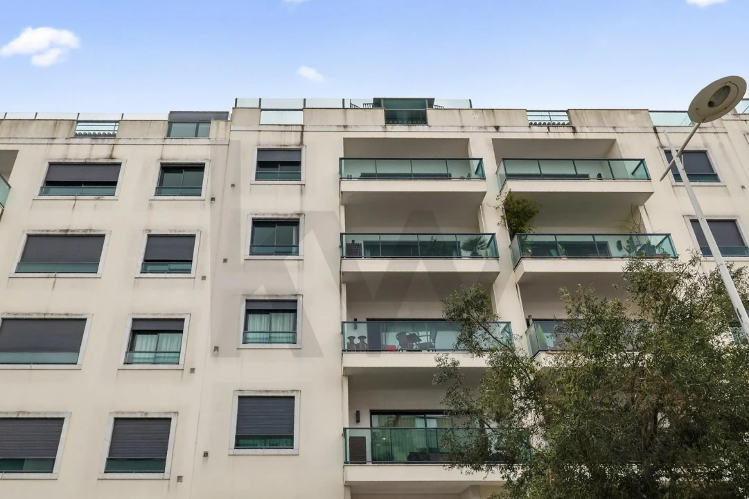 Apartamento T3 para Arrendamento em Lumiar Foto 27