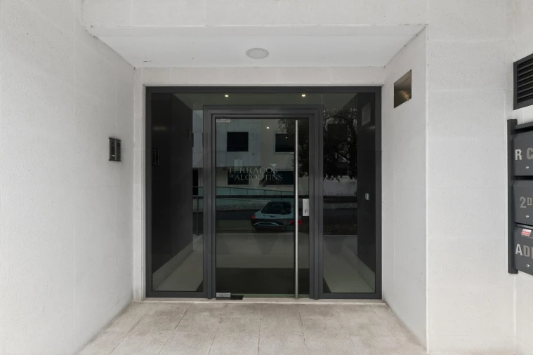 Apartamento T3 para Arrendamento em Lumiar Foto 41