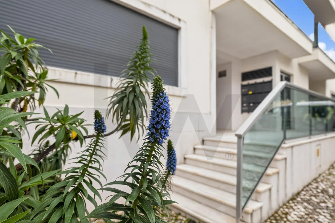 Apartamento T3 para Arrendamento em Lumiar Foto 35