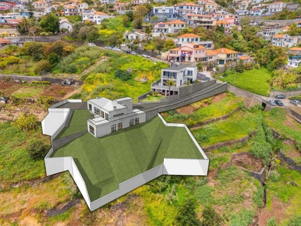 Terreno para Venda em Funchal (Santa Maria Maior) Foto 1