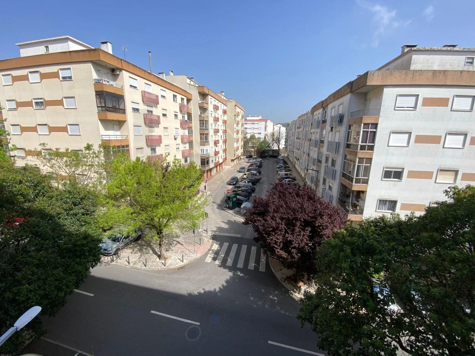 Apartamento T2 para Venda em Queluz e Belas Foto 7