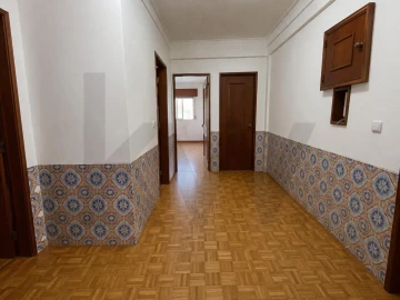 Apartamento T2 para Venda em Queluz e Belas