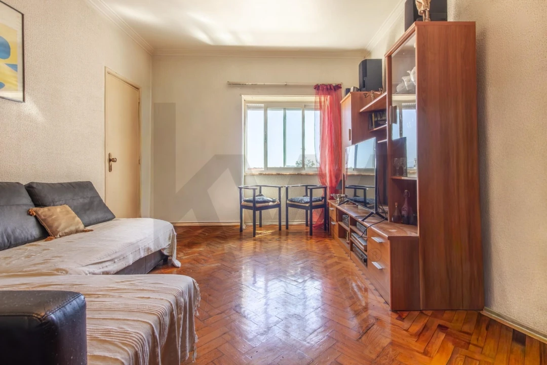 Apartamento T1 para Venda em Almada, Cova da Piedade, Pragal e Cacilhas Foto 2