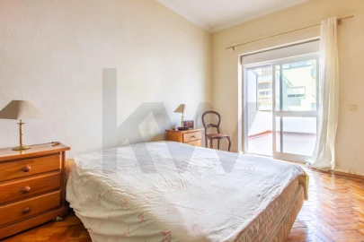 Apartamento T1 para Venda em Almada, Cova da Piedade, Pragal e Cacilhas