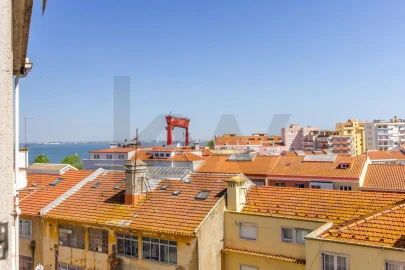 Apartamento T1 para Venda em Almada, Cova da Piedade, Pragal e Cacilhas