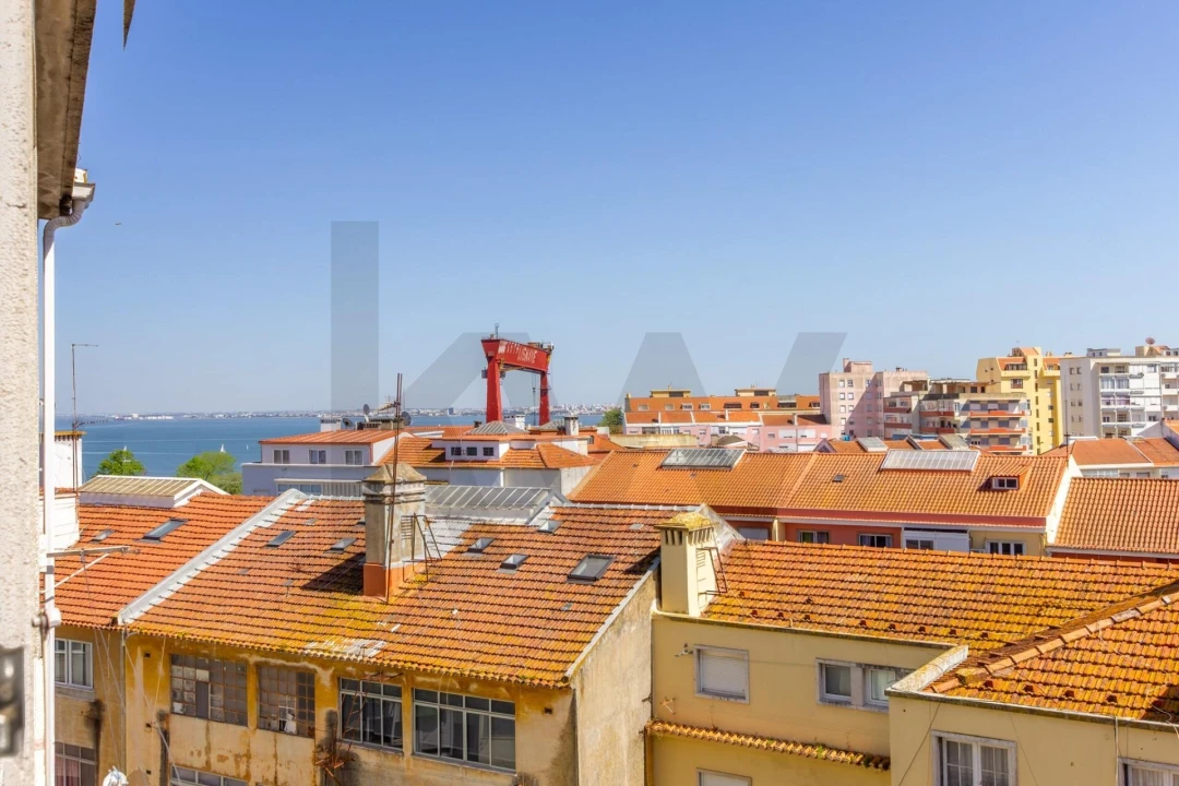 Apartamento T1 para Venda em Almada, Cova da Piedade, Pragal e Cacilhas Foto 22