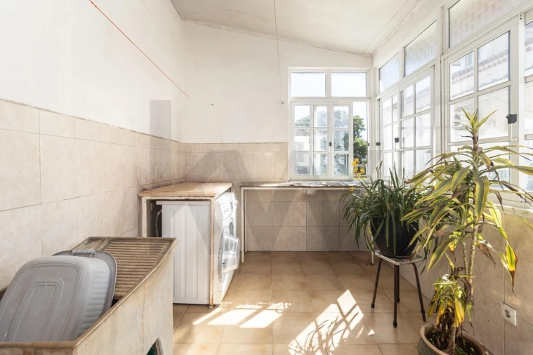 Moradia T5 para Venda em Seixal, Arrentela e Aldeia de Paio Pires Foto 58